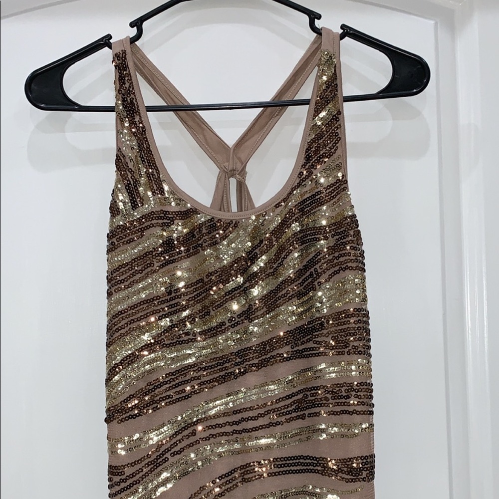 Sequences Brown/ Gold Top